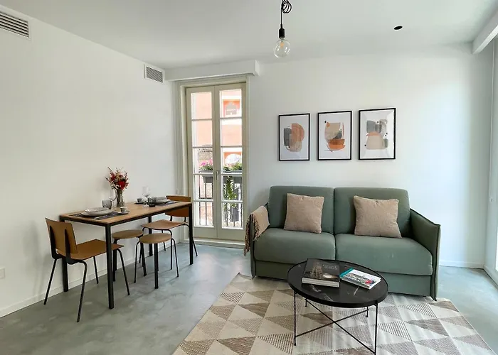 アパート Homesangil